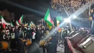 تجمع انقلابی بزرگ منطقه‌ شانزده‌ای‌ها در میدان نازی‌آباد