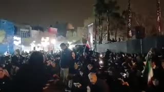 سومین شب قدر ماه مبارک رمضان در میدان بازار دوم نازی آباد و قرائت دعای جوشن کبیر همراه با صدای شلیک پدافند
